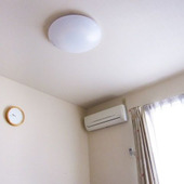 簡単にキレイにできるんです!意外と汚れている天井の掃除方法