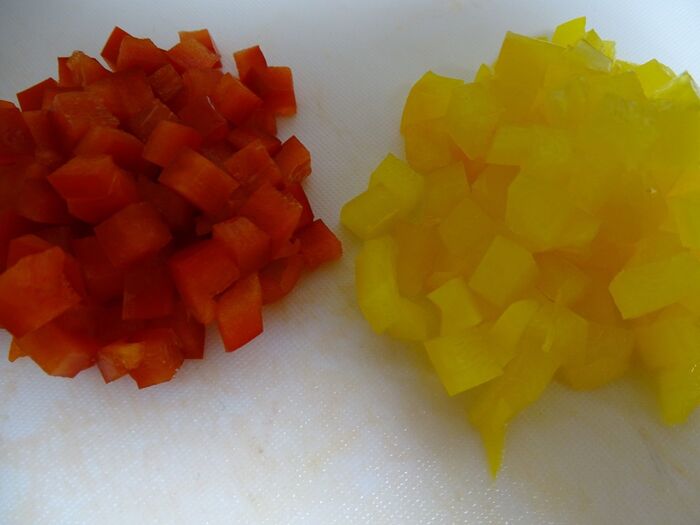 パプリカ2色5mmカット