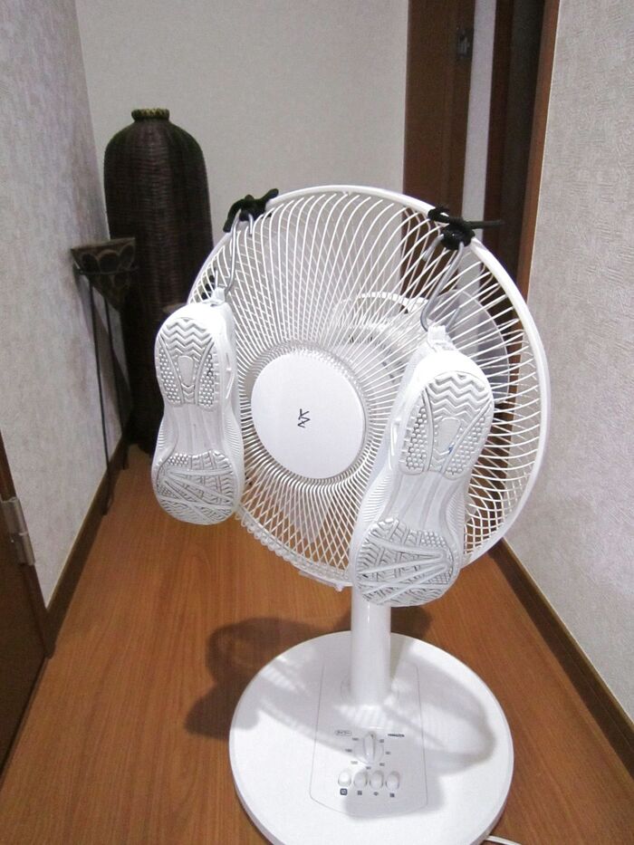 上履き、簡単にスピード乾燥。雨でもOK。洗い忘れても間に合う!