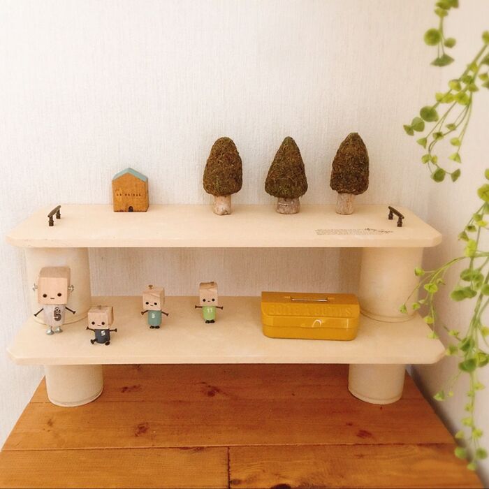 空き缶と板を使って!簡単すぎる棚完成♪
