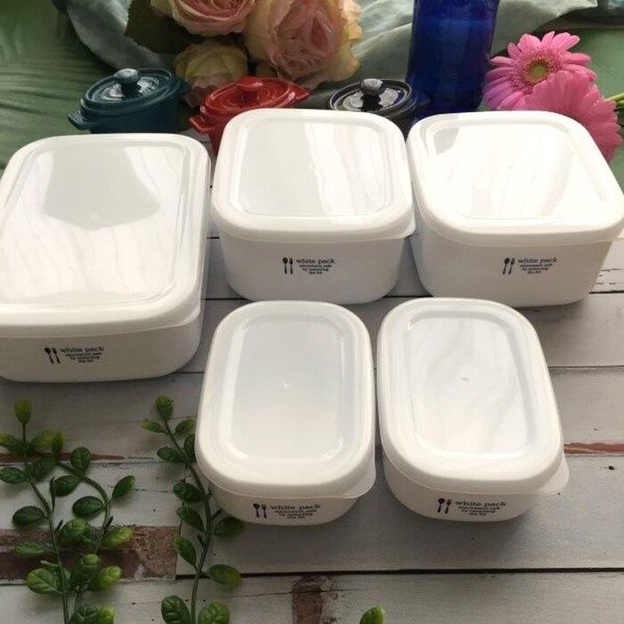 琺瑯みたい~そのまま食卓に!セリアのシンプルな保存容器