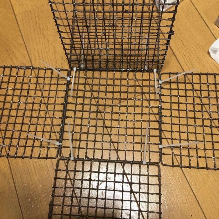 boxを作ります。