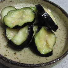 びっくりするほどふわふわジューシー♪ なすの塩麹漬け