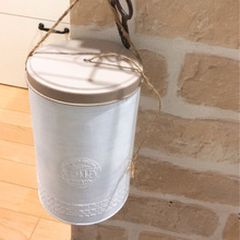 フタ付き空き缶で紐収納ケース♪