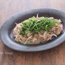 サバ缶を使って♪サバと玉ねぎのサラダ