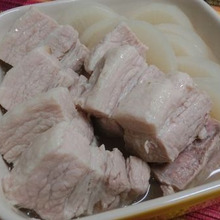 しみしみトロトロこくうま~♪ 大根と豚の塩角煮