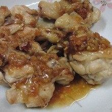 疲労回復、傷み防止にも☆ 開き手羽元の梅にんにく焼き