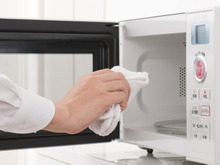 電子レンジの掃除にはみかんの皮が効果的!知られざるその効果とは?