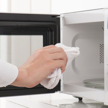 電子レンジの掃除にはみかんの皮が効果的!知られざるその効果とは?