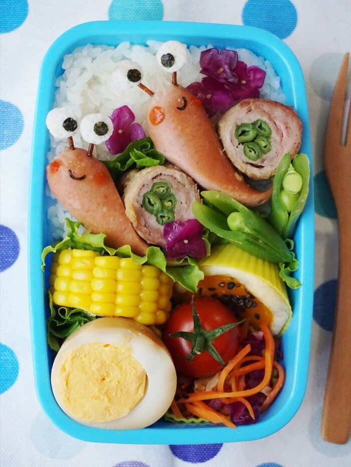 ウインナーと肉巻きで♪かたつむり弁当
