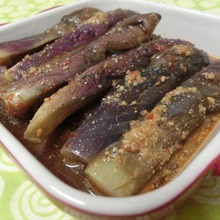 浸すまで3分☆ 蒸しなすのピリ辛ポンごま油浸し