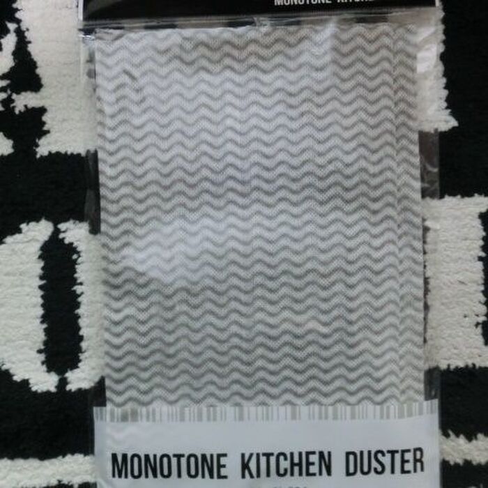 以前アイデア投稿に記載したキッチンダスターのロール版だと思っていました。