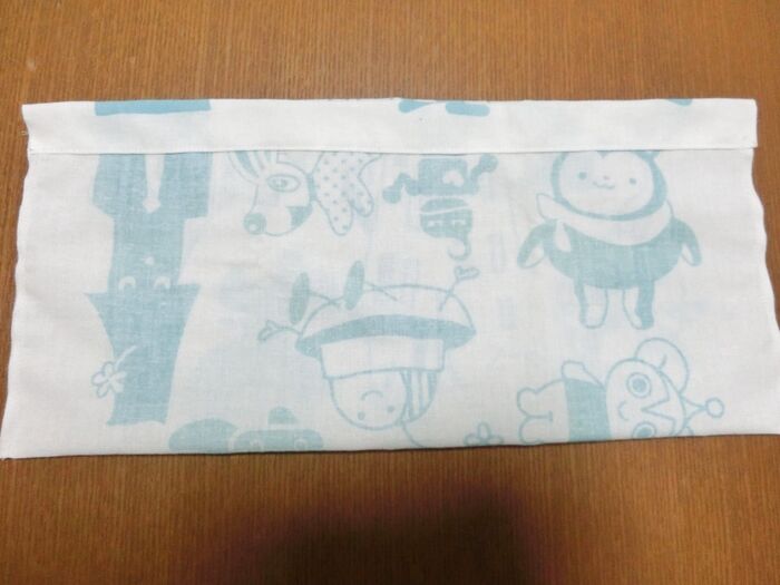 2.サイドを縫う