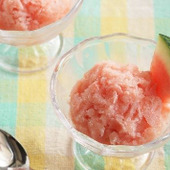 暑い夏の美肌づくりに!【スイカと甘酒のシャーベット】