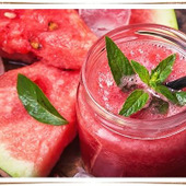 おいしく食べてダイエット!スイカの美容効果がスゴイ