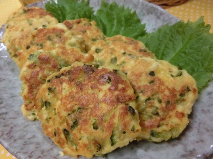 柚子胡椒味噌でパクパク♪ 厚揚げでゴーヤのおやき