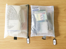 【セリア】ソフトネームキーホルダーがファスナータグとして使える!