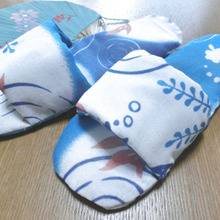 汗も吸い取ってくれます☆ 夏にはきたい♪ てぬぐいスリッパ