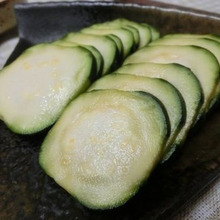 一日目から美味しい♪ ズッキーニの味噌漬け