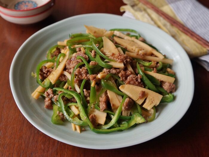 豚ひき肉で簡単&美味しい!チンジャオロース風