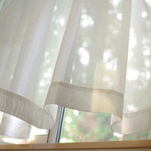 どれくらいでどんなふうに洗えばいいの? カーテンを洗う頻度と洗濯方法