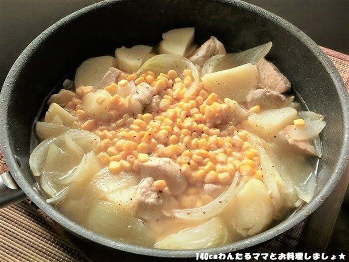 フライパン1つで簡単★塩鶏肉じゃが