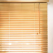 あっという間にキレイにできます!知って得するブラインドの簡単掃除術