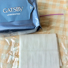 ボディペーパーをジッパー袋で使いたい分だけ携帯で持ち歩きたい???