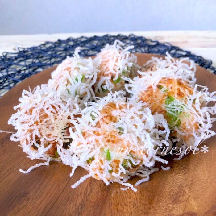 【少量の油でパリパリ食感に‼︎】春雨衣のえび団子揚げ