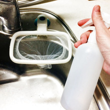 三角コーナーのコバエはこれで防いでいます