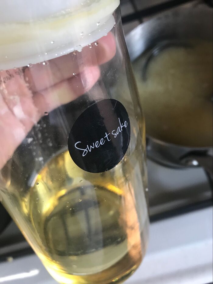 仕上げにみりんをほんの少々