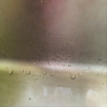 捨てる前に。簡単、フルーツの梱包材を使ってシンク周り掃除❣️