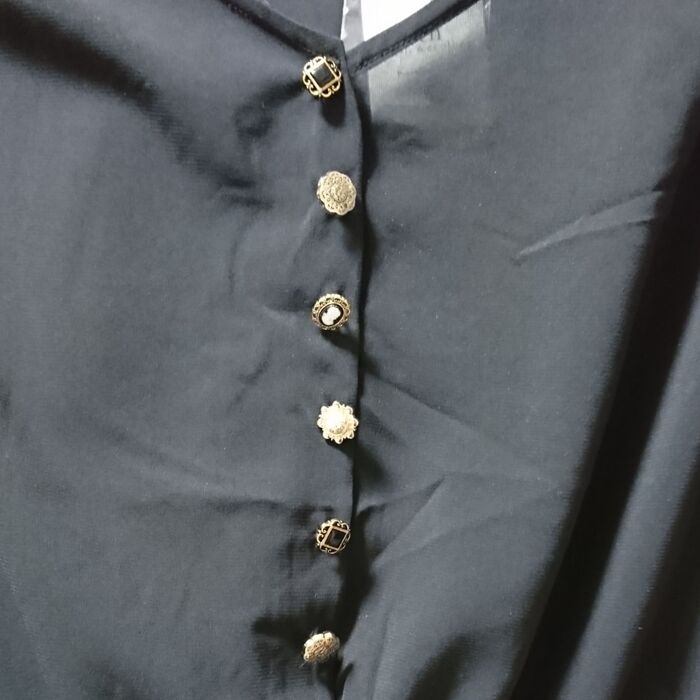 ボタンを付けかえる