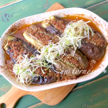 夏バテ防止に‼レンジとオーブンで作る☆丸ごとナスの麻婆グリル