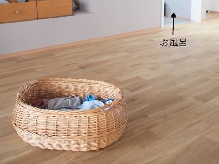 収納場所は着替える場所の近くに