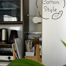 ゴミ袋は突っ張り棒2本でワンアクション。