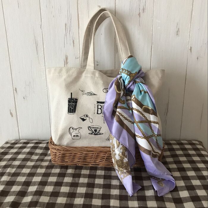 100均グッズ2つ にワンポイントを添えて☆ ナチュラルでおしゃれなバッグ
