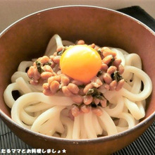 簡単★納豆と海苔のお月見まぜうどん