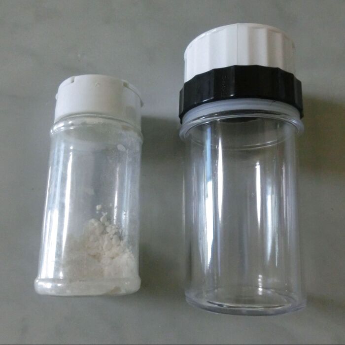 左が前に愛用していたもので、右が先日買ったもの