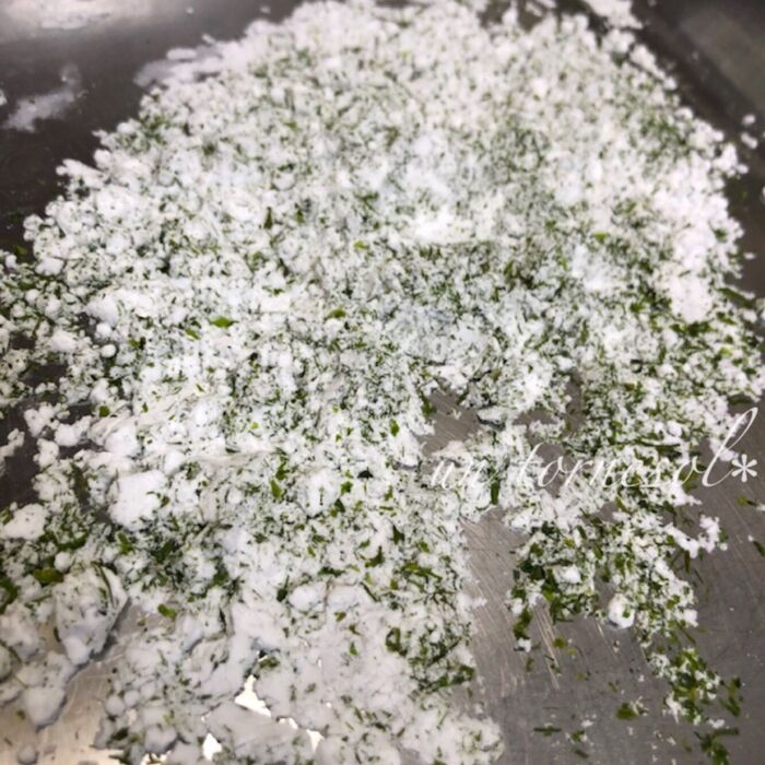 ③少し周りに色がつくぐらいでOK!