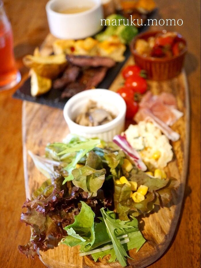 暮らし二スタ大阪オフ会♬おしゃれな肉バルで、魅せる盛り付けレッスン&ごちそうランチ