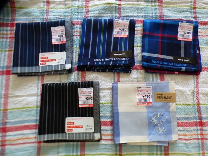 【しまむら】これは買い!紳士ハンカチ1枚380円スヌーピー柄480円!