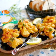 女子会にもおすすめ!レモン入り★クリームチーズとズッキーニーのかき揚げ