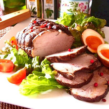 思ったより簡単♪煮込んで漬け込むだけで絶品!豚の紅茶煮