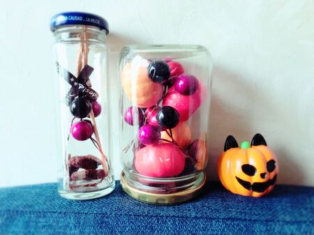 空き瓶を使ってお洒落ハロウィンの飾り付け