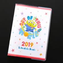 トイストーリー(エイリアン)デザインのスケジュール帳がダイソーで手に入る!