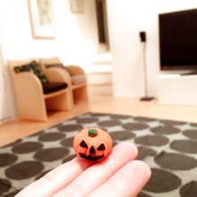 100均のカラーこむぎ粘土で小さなハロウィン飾り