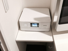 39cm幅の机横デッドスペースがプリンター&バッグ収納場所に大変身!