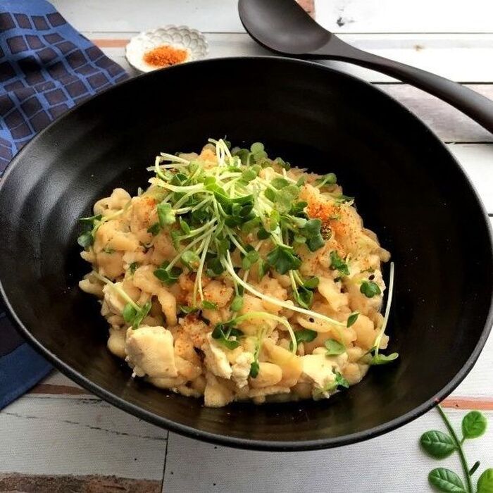 2ステップで簡単!カイワレたっぷりほろほろ豆腐と揚げ玉煮