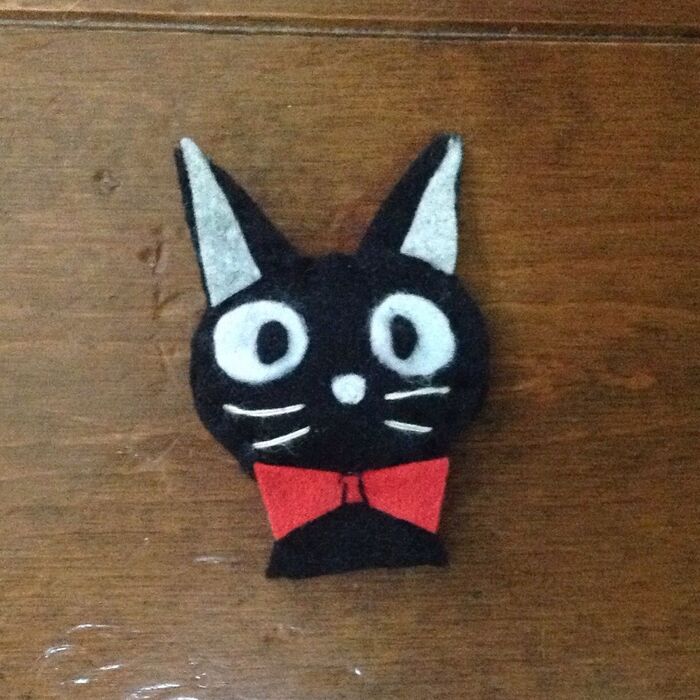 猫の飾りを作ります